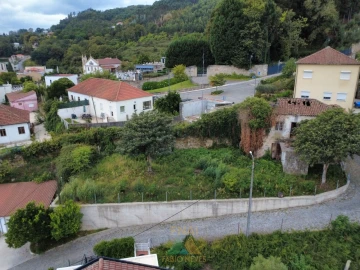 Moradia T2 para Venda em Salvador, Vila Fonche e Parada