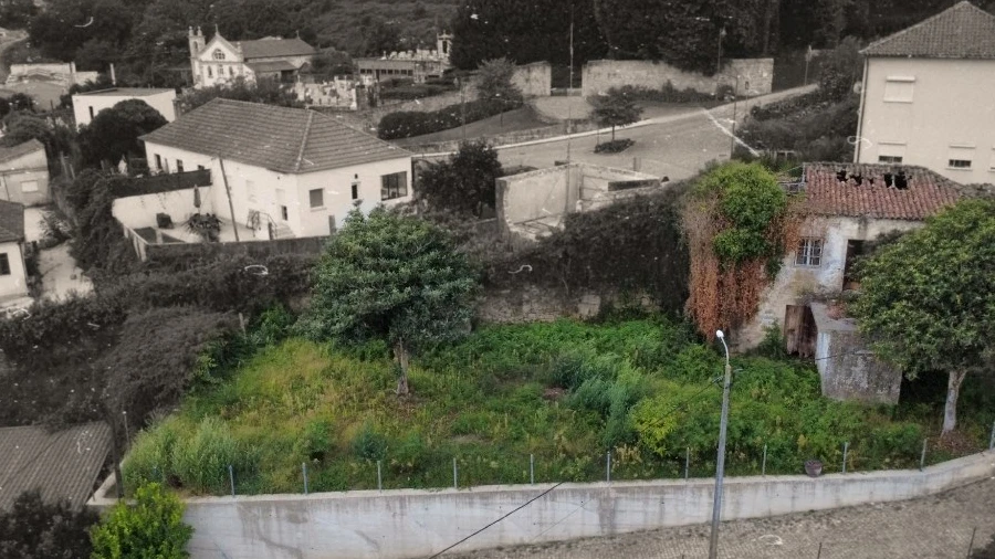 Moradia T2 para Venda em Salvador, Vila Fonche e Parada