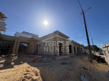 Moradia T3 para Venda em Fernao Ferro