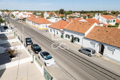 Moradia T2 para Venda em Canaviais