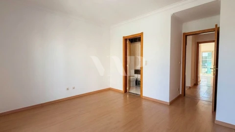 Moradia T2 para Venda em Quarteira