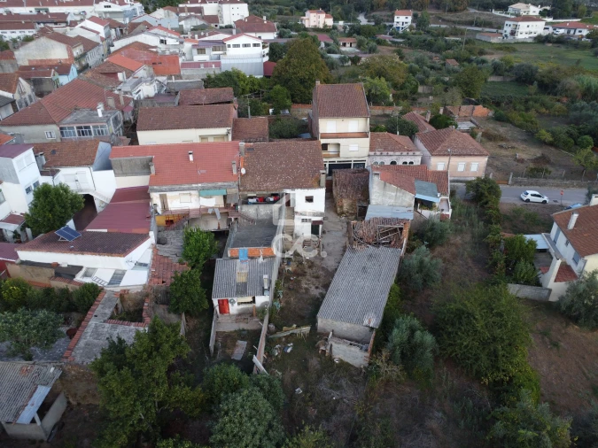 Moradia T4 para Venda em Avelar Foto 28