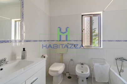 Moradia T2 para Arrendamento em Aljezur