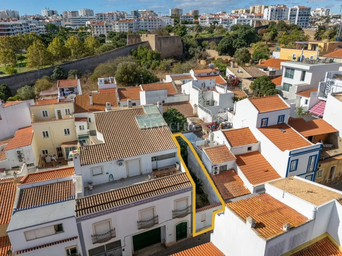 Terreno para Venda em Lagos (São Sebastião e Santa Maria) Foto 3