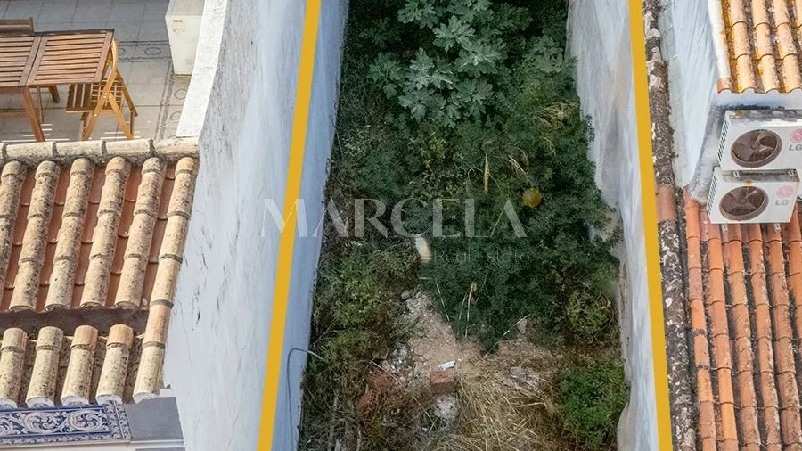 Terreno para Venda em Lagos (São Sebastião e Santa Maria)