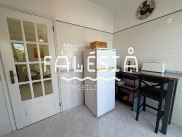 Apartamento T1 para Arrendamento em Albufeira e Olhos de Água