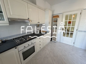 Apartamento T1 para Arrendamento em Albufeira e Olhos de Água