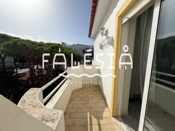 Apartamento T1 para Arrendamento em Albufeira e Olhos de Água