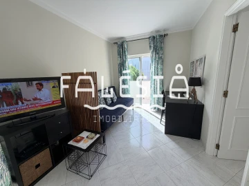 Apartamento T1 para Arrendamento em Albufeira e Olhos de Água