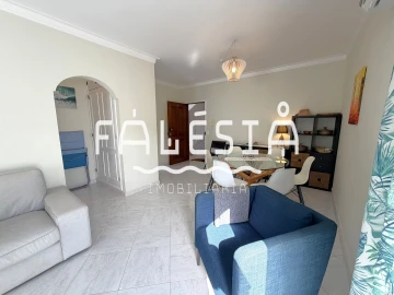 Apartamento T1 para Arrendamento em Albufeira e Olhos de Água