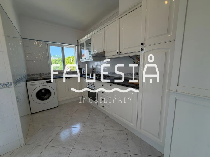 Apartamento T1 para Arrendamento em Albufeira e Olhos de Água Foto 31