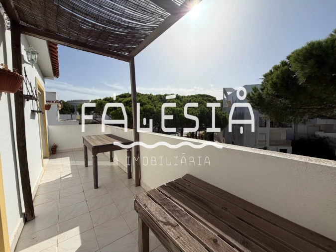 Apartamento T1 para Arrendamento em Albufeira e Olhos de Água Foto 23