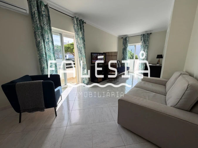 Apartamento T1 para Arrendamento em Albufeira e Olhos de Água Foto 17