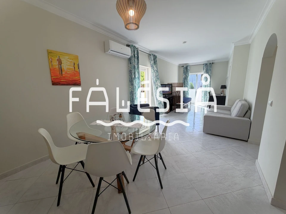 Apartamento T1 para Arrendamento em Albufeira e Olhos de Água Foto 10