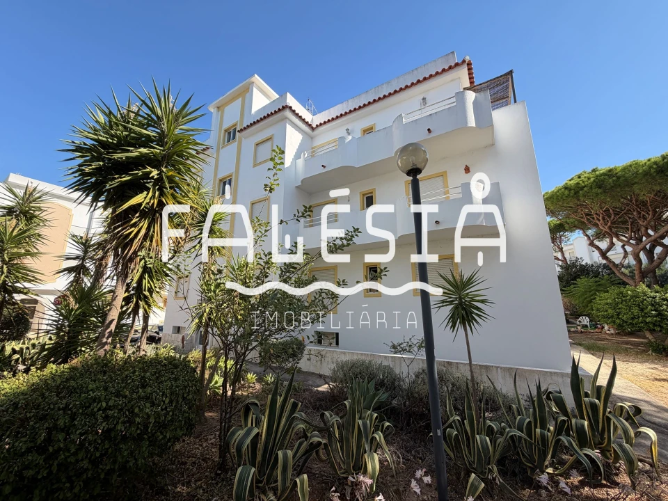 Apartamento T1 para Arrendamento em Albufeira e Olhos de Água Foto 2