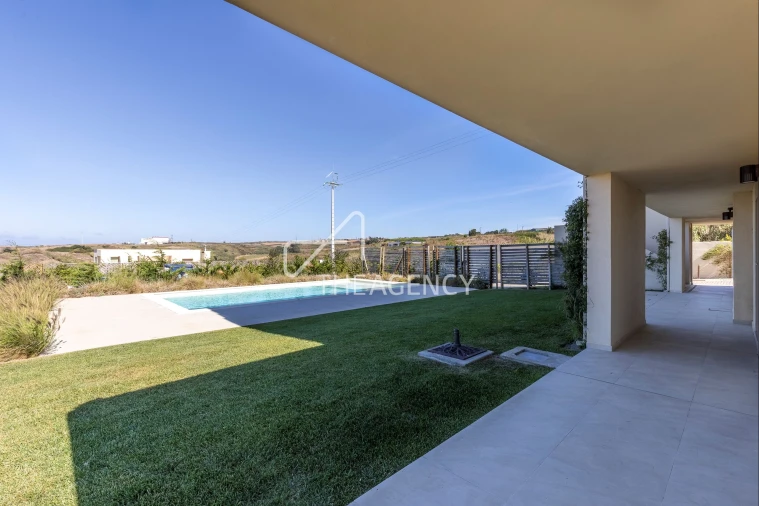 Apartamento T2 para Venda em Lourinhã e Atalaia Foto 19