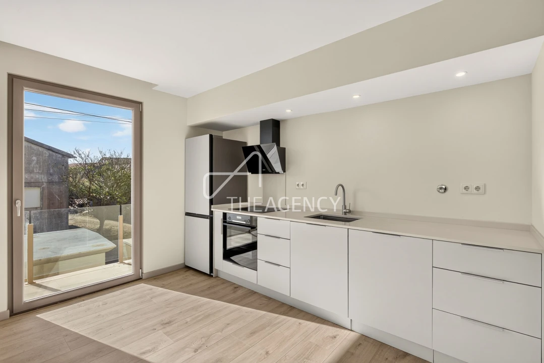 Apartamento T2 para Venda em Lourinhã e Atalaia Foto 3