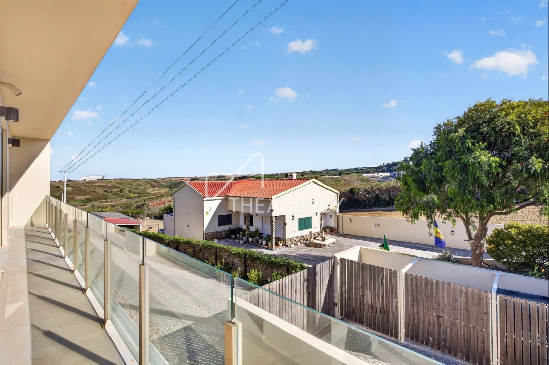 Apartamento T2 para Venda em Lourinhã e Atalaia Foto 16