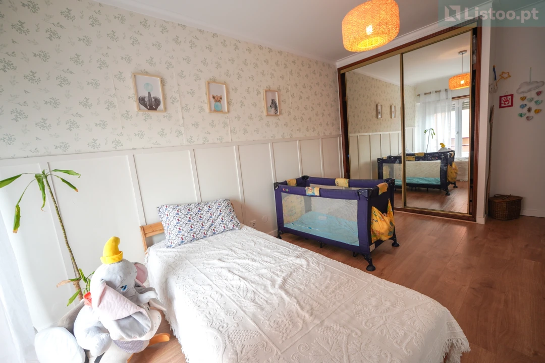 Apartamento T3 para Venda em Rio de Mouro Foto 17