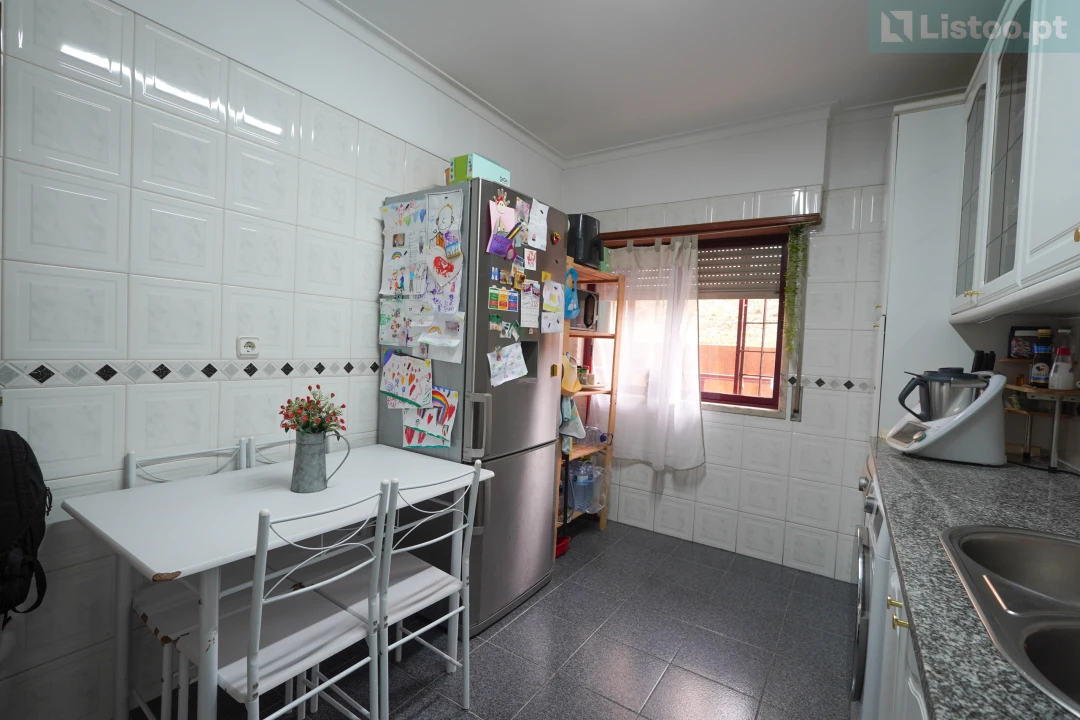 Apartamento T3 para Venda em Rio de Mouro Foto 26