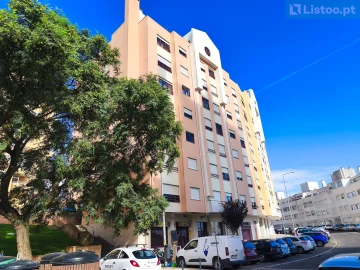 Apartamento T3 para Venda em Rio de Mouro
