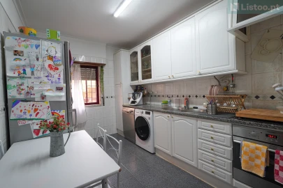 Apartamento T3 para Venda em Rio de Mouro