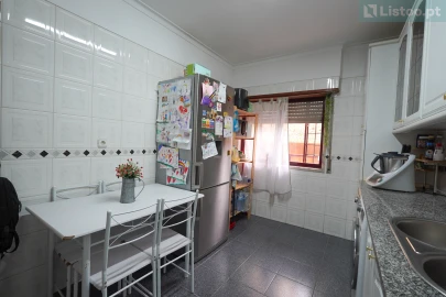 Apartamento T3 para Venda em Rio de Mouro