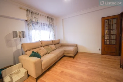 Apartamento T3 para Venda em Rio de Mouro