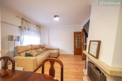 Apartamento T3 para Venda em Rio de Mouro