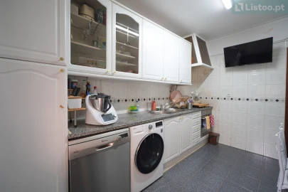 Apartamento T3 para Venda em Rio de Mouro
