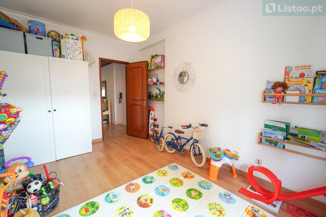 Apartamento T3 para Venda em Rio de Mouro Foto 19