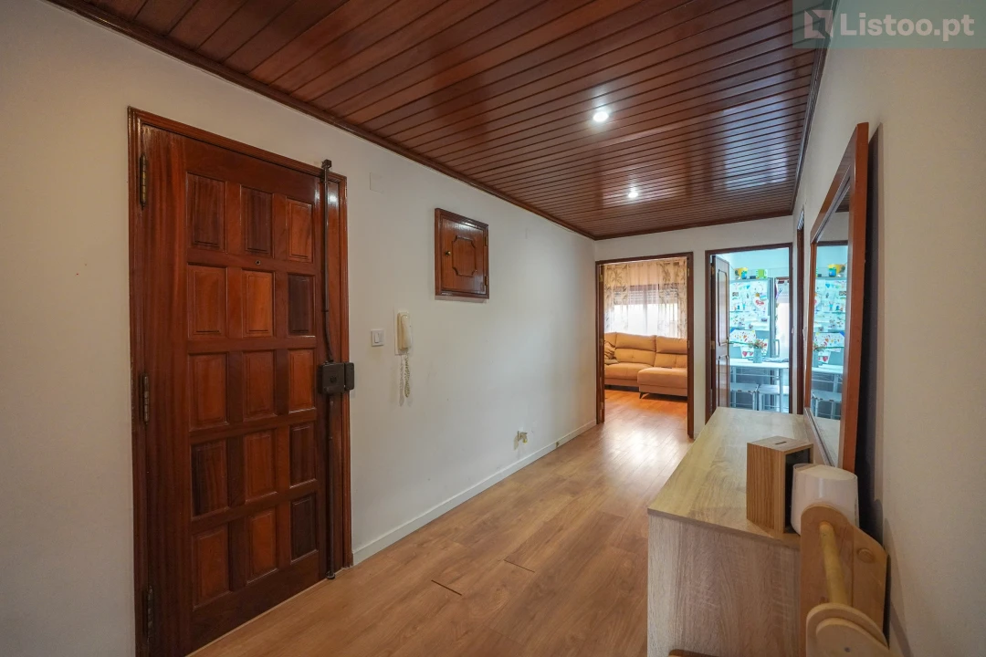 Apartamento T3 para Venda em Rio de Mouro Foto 5