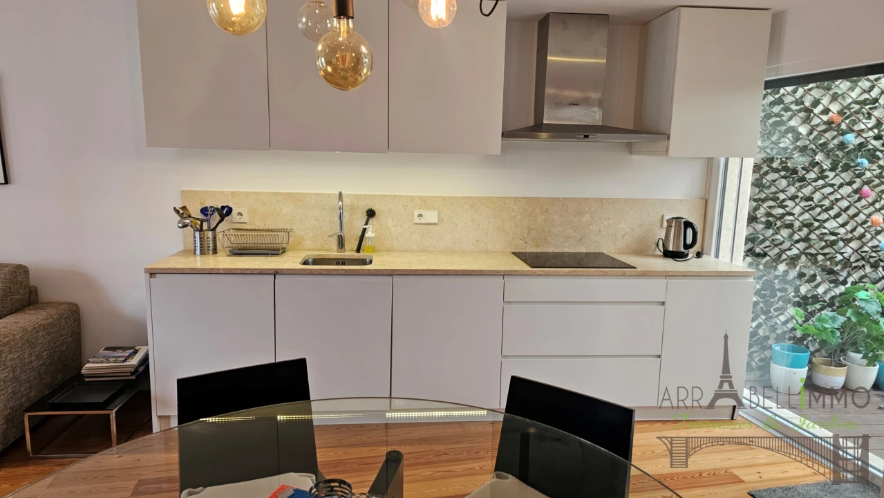 Apartamento T2 para Venda em Arroios Foto 15