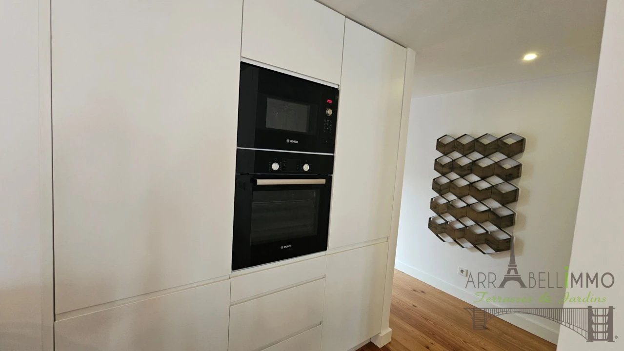 Apartamento T2 para Venda em Arroios Foto 16