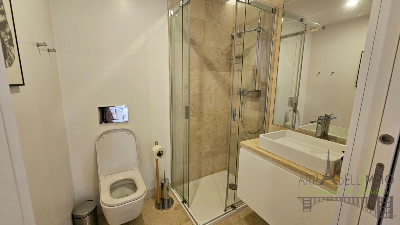 Apartamento T2 para Venda em Arroios Foto 29