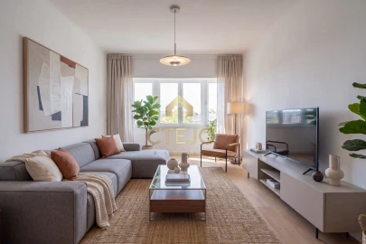 Apartamento T2 para Venda em Olivais