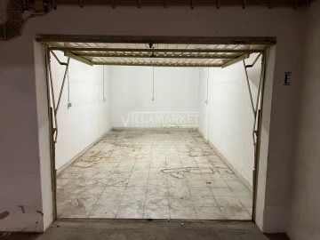 Garagem para Venda em Albufeira e Olhos de Água