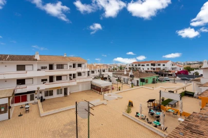 Garagem para Venda em Albufeira e Olhos de Água