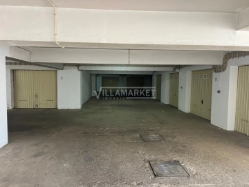 Garagem para Venda em Albufeira e Olhos de Água