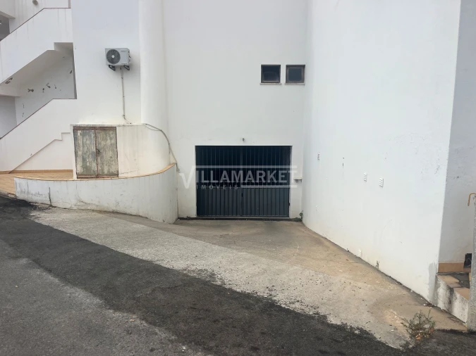 Garagem para Venda em Albufeira e Olhos de Água Foto 7