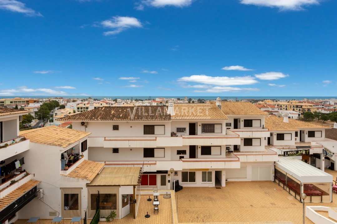 Garagem para Venda em Albufeira e Olhos de Água Foto 1
