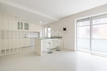 Apartamento T2 para Arrendamento em Bonfim