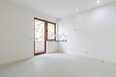 Apartamento T2 para Arrendamento em Bonfim