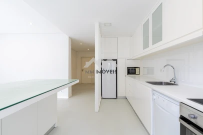 Apartamento T2 para Arrendamento em Bonfim
