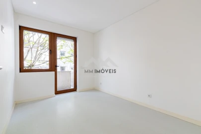 Apartamento T2 para Arrendamento em Bonfim