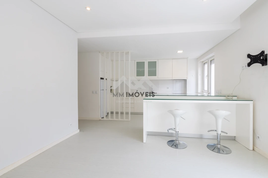 Apartamento T2 para Arrendamento em Bonfim Foto 4