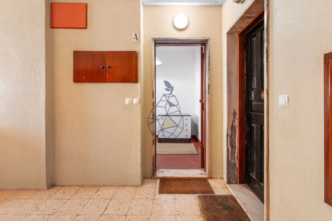 Apartamento T2 para Venda em Portimão Foto 33