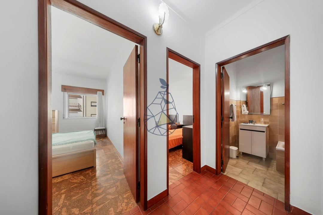 Apartamento T2 para Venda em Portimão Foto 25