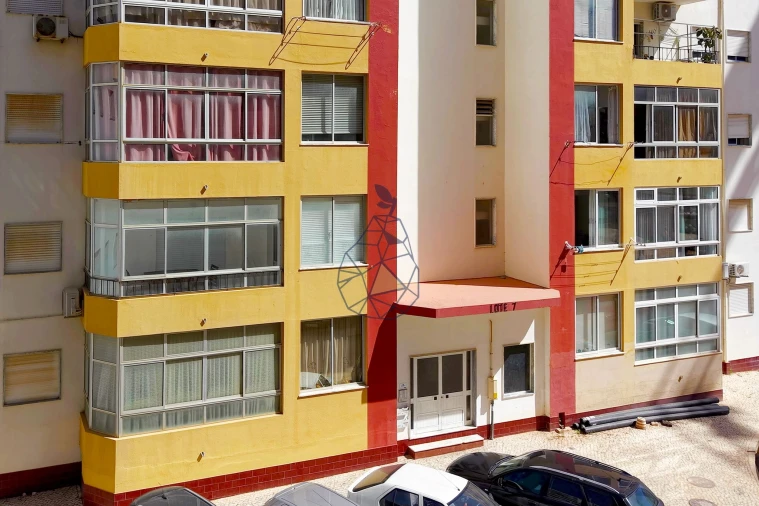 Apartamento T2 para Venda em Portimão Foto 39