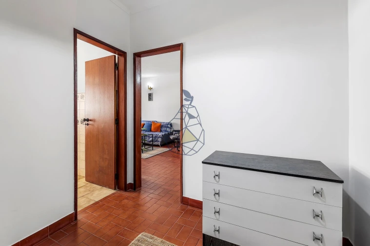 Apartamento T2 para Venda em Portimão Foto 4